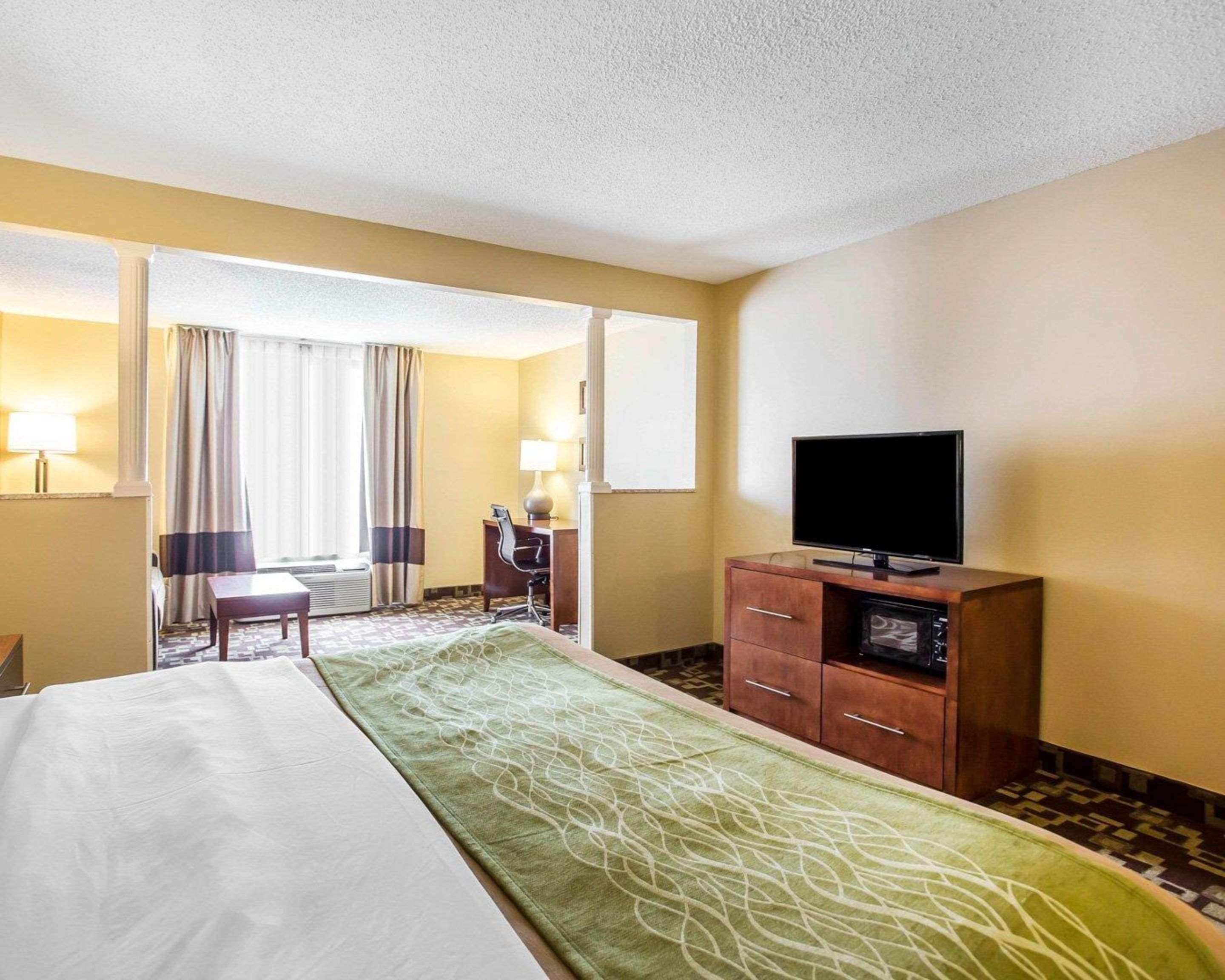 Comfort Inn & Suites Walterboro I-95 מראה חיצוני תמונה
