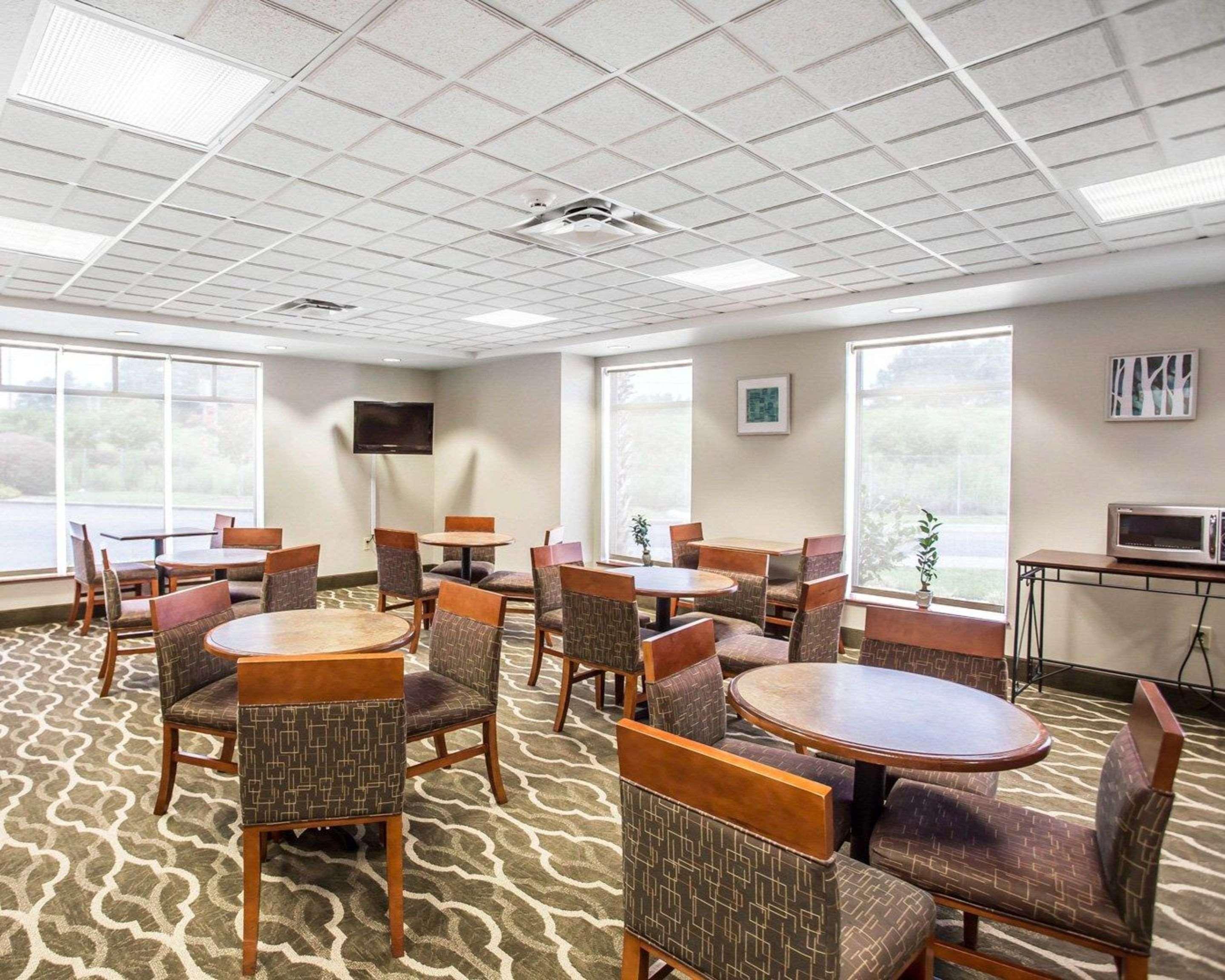 Comfort Inn & Suites Walterboro I-95 מראה חיצוני תמונה