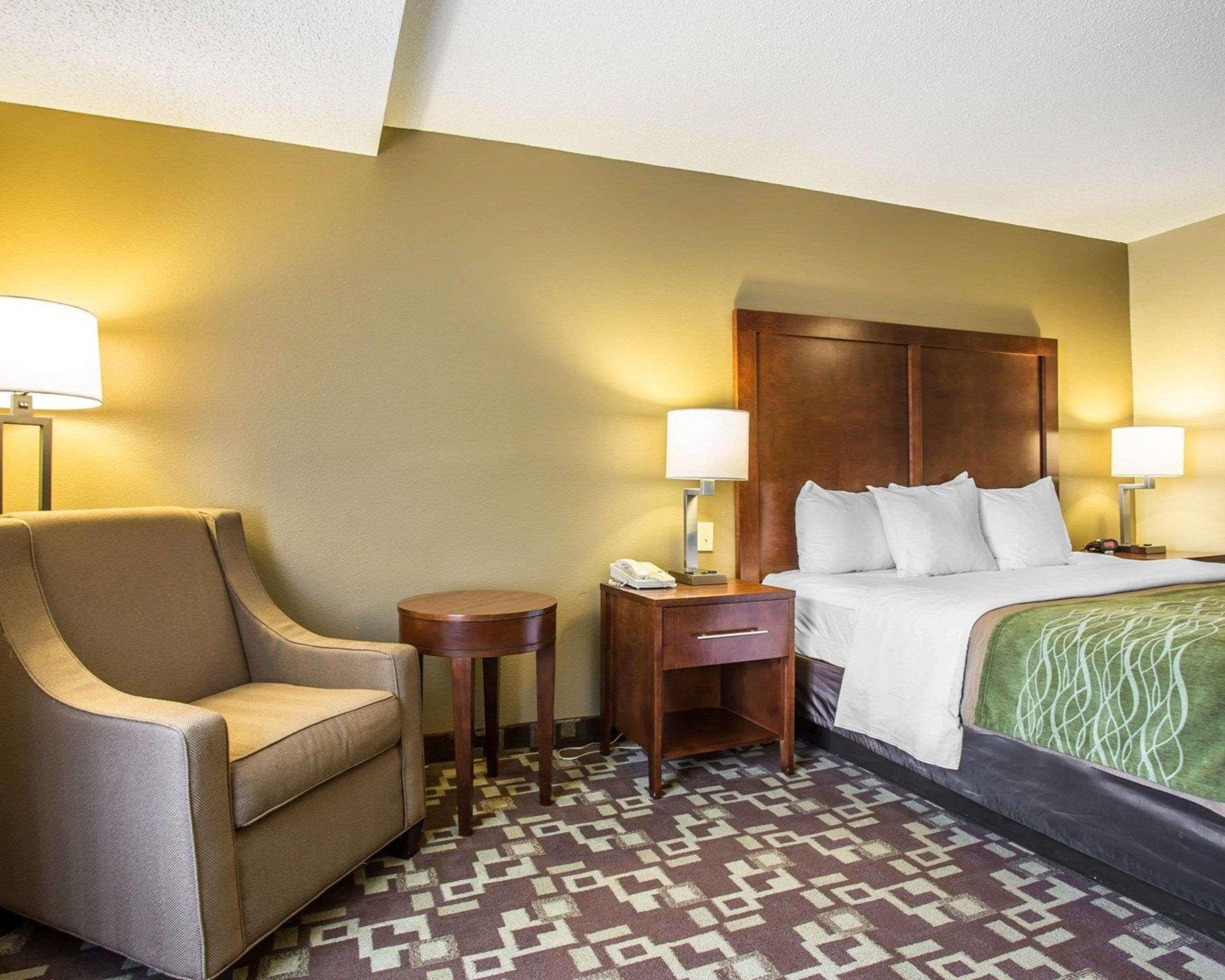 Comfort Inn & Suites Walterboro I-95 מראה חיצוני תמונה