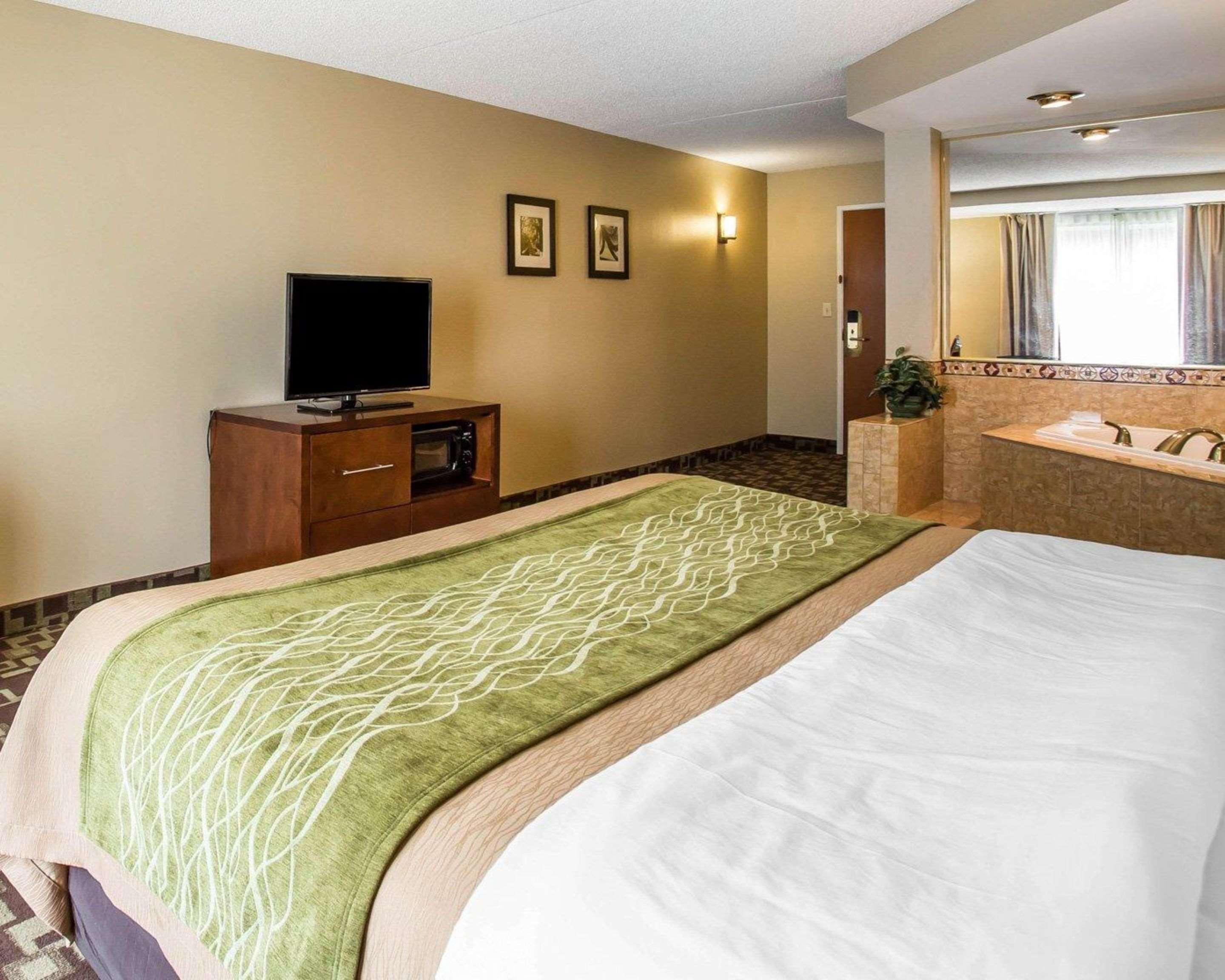 Comfort Inn & Suites Walterboro I-95 מראה חיצוני תמונה