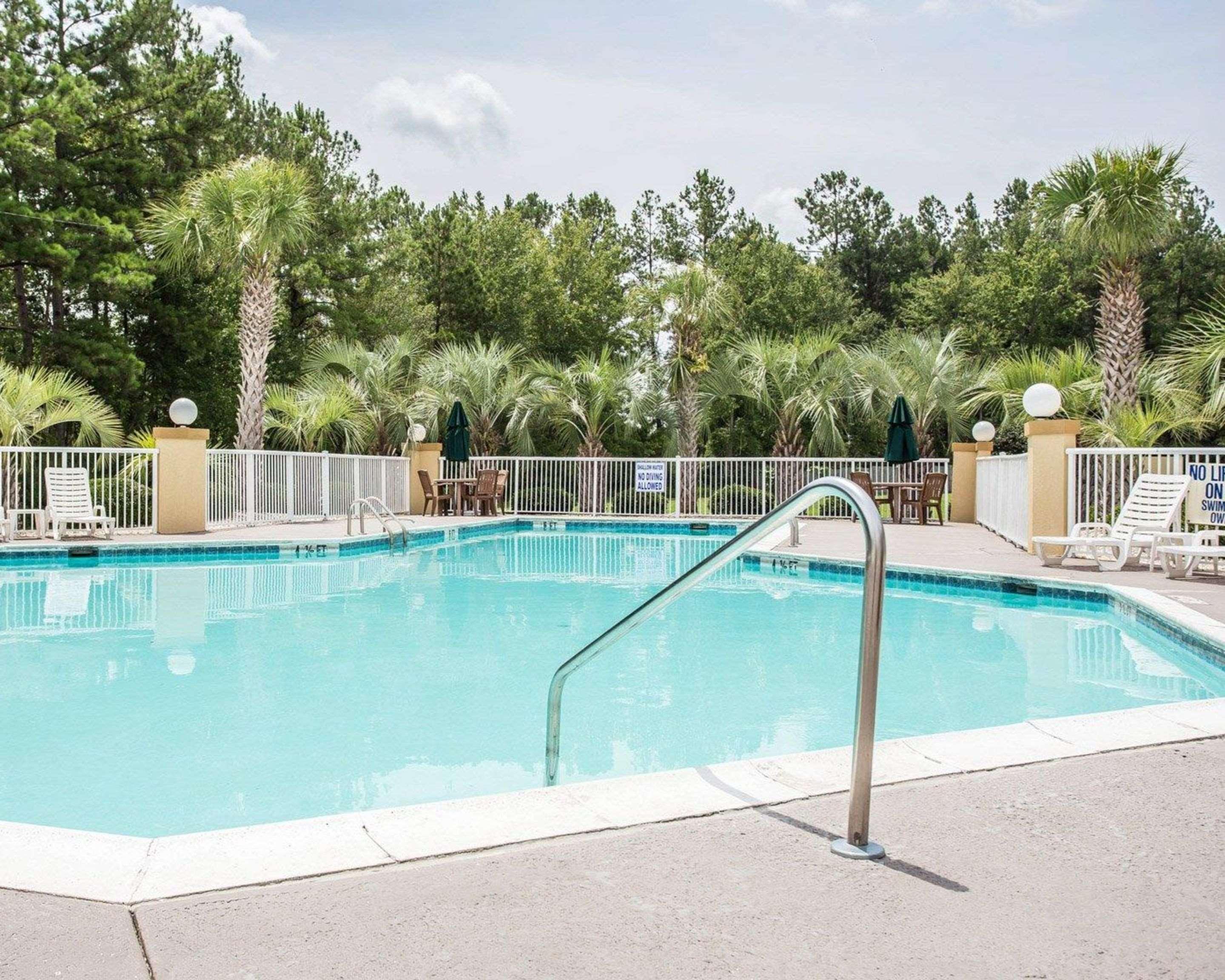 Comfort Inn & Suites Walterboro I-95 מראה חיצוני תמונה