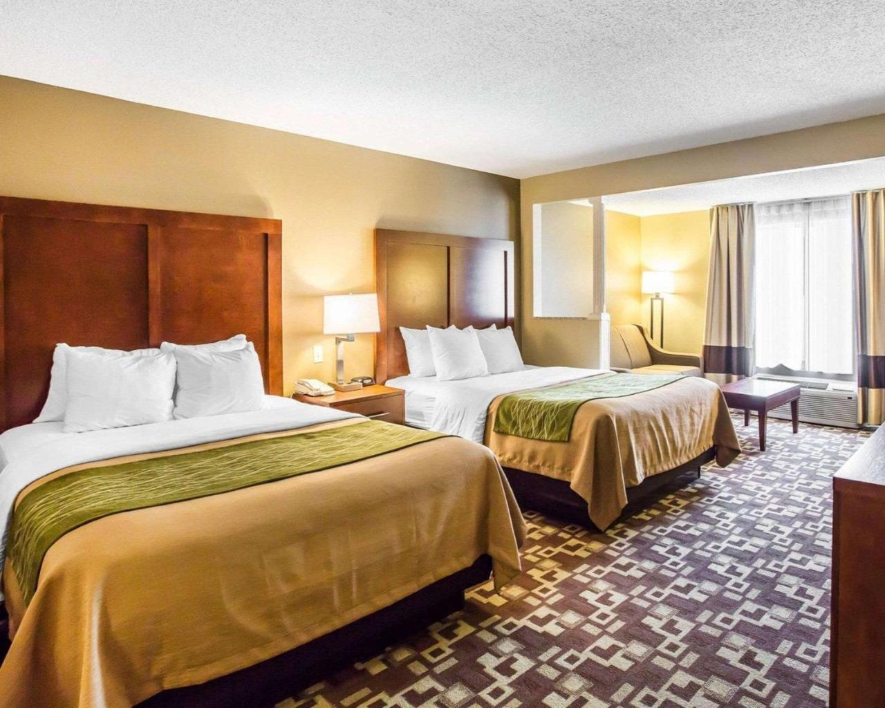 Comfort Inn & Suites Walterboro I-95 מראה חיצוני תמונה