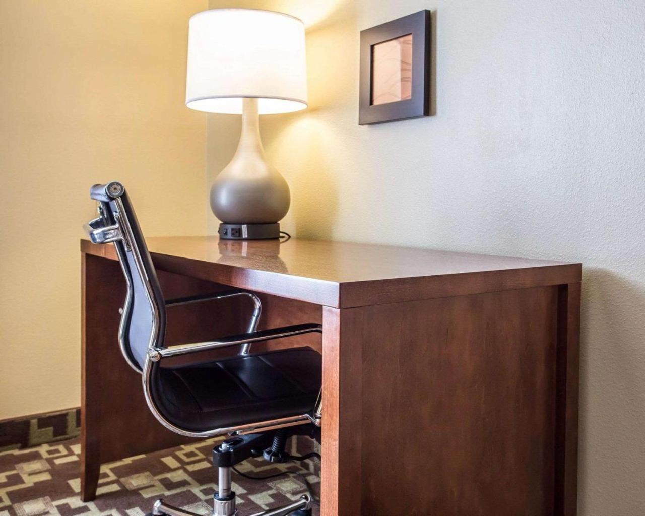 Comfort Inn & Suites Walterboro I-95 מראה חיצוני תמונה