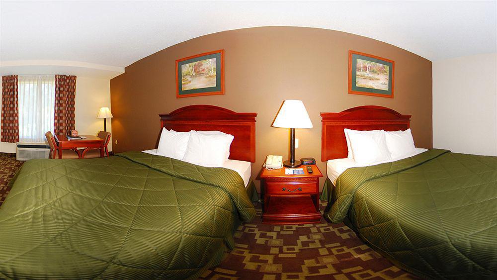Comfort Inn & Suites Walterboro I-95 מראה חיצוני תמונה